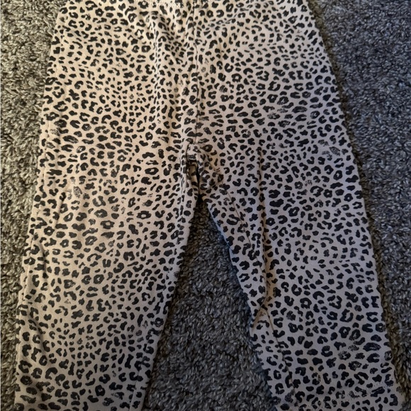 Various Patterned Pants - Picture 6 of 11